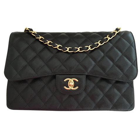 Chanel timeless classic flap bag